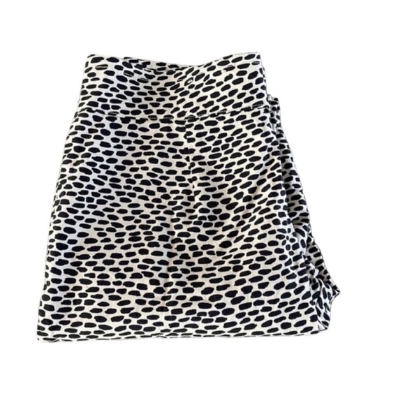 Who What Wear Size 2 Printed Pull-On Elastic Waist Pants. - Picture 2 of 6